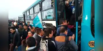Gremios anuncian que no habrá paro de transportistas este lunes 24 de noviembre y evalúan fechas para medida