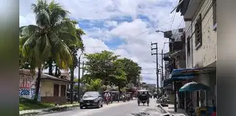 Hincha de Alianza Lima es perseguido y atacado por barristas de Universitario en Iquitos: querían quitarle su camiseta Hincha de Alianza Lima es perseguido y atacado por barristas de Universitario en Iquitos: querían quitarle su camiseta