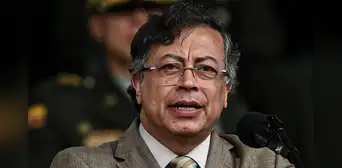 Petro niega vínculos de Maduro con el narcotráfico y afirma que su problema es la "falta de democracia y diálogo" Petro niega vínculos de Maduro con el narcotráfico y afirma que su problema es la "falta de democracia y diálogo"