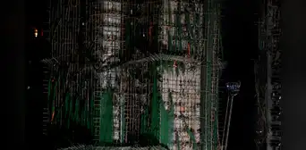 Aumentan a 75 los fallecidos y a más de 250 los desaparecidos en Hong Kong tras feroz incendio en complejo residencial