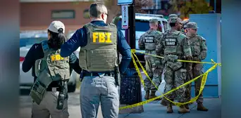 FBI investiga por terrorismo el tiroteo cerca de la Casa Blanca que hirió a dos agentes de la Guardia Nacional FBI investiga por terrorismo el tiroteo cerca de la Casa Blanca que hirió a dos agentes de la Guardia Nacional
