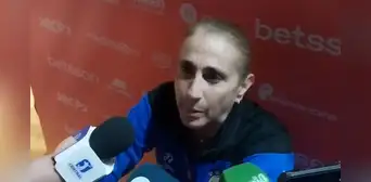 Natalia Málaga deja fuerte advertencia a sus jugadoras tras agónico triunfo de Géminis: "La que no funciona se va a su casa" Natalia Málaga deja fuerte advertencia a sus jugadoras tras agónico triunfo de Géminis: "La que no funciona se va a su casa"
