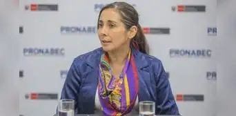 Alexandra Ames: "El Gobierno no priorizó la educación; con S/50 millones no alcanza ni para 2.000 becas 18 de las 20.000 prometidas" Alexandra Ames: "El Gobierno no priorizó la educación; con S/50 millones no alcanza ni para 2.000 becas 18 de las 20.000 prometidas"