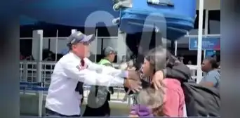 Migrantes en situación ilegal rompen cordón policial e ingresan a Perú por la frontera con Chile Migrantes en situación ilegal rompen cordón policial e ingresan a Perú por la frontera con Chile