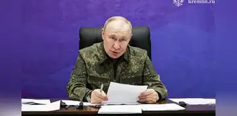 Putin anuncia la toma de una nueva ciudad en Ucrania momentos antes de conversación de paz con Estados Unidos Putin anuncia la toma de una nueva ciudad en Ucrania momentos antes de conversación de paz con Estados Unidos