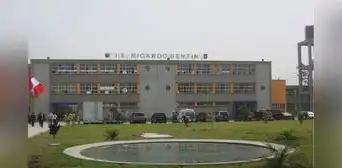DRELM separa a trabajadores de limpieza de un colegio del Rímac tras denuncia por tocamientos indebidos a escolares DRELM separa a trabajadores de limpieza de un colegio del Rímac tras denuncia por tocamientos indebidos a escolares