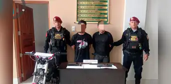 Retienen a dos jóvenes con armas artesanales y moto robaba en Iquitos