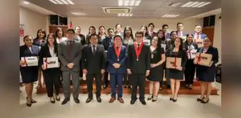 Corte de Sullana realiza ceremonia de incorporación de ganadores del concurso público Corte de Sullana realiza ceremonia de incorporación de ganadores del concurso público