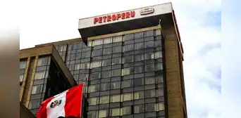 Trabajadores de Petroperú exigen claridad sobre posible venta de edificio que tendría injerencia del MEF Trabajadores de Petroperú exigen claridad sobre posible venta de edificio que tendría injerencia del MEF