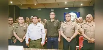 Gobierno autoriza ascenso de grado a oficiales PNP sin Diplomado ni Maestría Gobierno autoriza ascenso de grado a oficiales PNP sin Diplomado ni Maestría