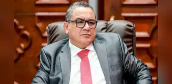 Juan José Santiváñez bajo la lupa fiscal: testigo revela que siguió dirigiendo su estudio jurídico siendo ministro