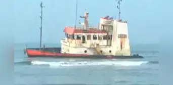 Dos menores desaparecen tras ingresar al 'Barco Fantasma', buque encallado en la playa Costa Azul, en Ventanilla Dos menores desaparecen tras ingresar al 'Barco Fantasma', buque encallado en la playa Costa Azul, en Ventanilla