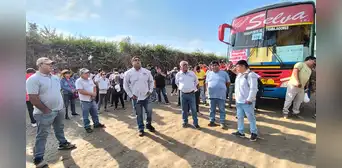 Piura: transportistas de 80 empresas bloquean ingresos a compañía agroindustrial solicitando puestos de trabajo