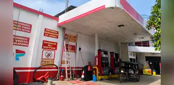 Asaltan grifo Serpetcom en Iquitos: delincuentes armados encañonan a trabajador y se llevan las ganancias del día Asaltan grifo Serpetcom en Iquitos: delincuentes armados encañonan a trabajador y se llevan las ganancias del día