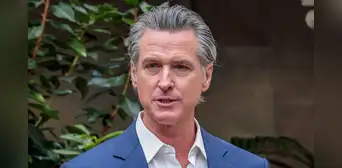 Gavin Newsom firma nueva ley que beneficia a los inmigrantes trabajadores de California desde 2026: ¿En qué consiste?