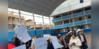 Profesor es detenido tras denuncia por presunto abuso sexual a menor de 16 años en Cajamarca Profesor es detenido tras denuncia por presunto abuso sexual a menor de 16 años en Cajamarca