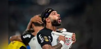 Memphis Depay, compañero de André Carrillo, arremetió contra dirigentes de Corinthians pese a ganar la Copa de Brasil: "Dejen al club en paz" Memphis Depay, compañero de André Carrillo, arremetió contra dirigentes de Corinthians pese a ganar la Copa de Brasil: "Dejen al club en paz"