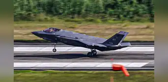 Estados Unidos realiza maniobras con aviones militares en Puerto Rico durante tensión con el régimen de Maduro Estados Unidos realiza maniobras con aviones militares en Puerto Rico durante tensión con el régimen de Maduro