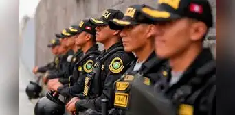 Policía es condenado a 3 años de prisión y a pagar S/24.000 por golpear a detenido en San Bartolo Policía es condenado a 3 años de prisión y a pagar S/24.000 por golpear a detenido en San Bartolo