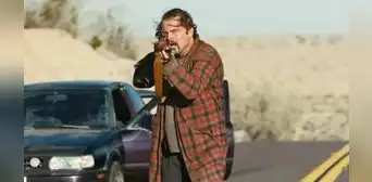 Persecución en la frontera: “Una batalla tras otra” de Paul Thomas Anderson, película ganadora del Oscar 2026 Persecución en la frontera: “Una batalla tras otra” de Paul Thomas Anderson, película ganadora del Oscar 2026