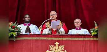 El Papa León XIV condena las "heridas" de la guerra y llama a Ucrania y Rusia a dialogar en su homilía de Navidad El Papa León XIV condena las "heridas" de la guerra y llama a Ucrania y Rusia a dialogar en su homilía de Navidad