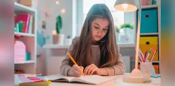 Escribir a mano mejora la memoria y el aprendizaje al activar más conexiones en el cerebro, según estudio Escribir a mano mejora la memoria y el aprendizaje al activar más conexiones en el cerebro, según estudio