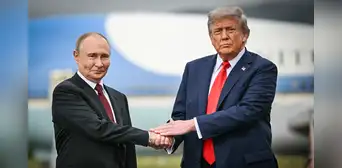 Rusia coincide con EE. UU. y afirma que las negociaciones para frenar la guerra con Ucrania están en su fase final Rusia coincide con EE. UU. y afirma que las negociaciones para frenar la guerra con Ucrania están en su fase final