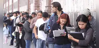 Incertidumbre por evolución de la economía retrasan decisión de empresas peruanas para contratar personal