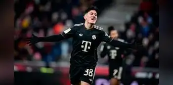 Felipe Chávez anotó su primer gol con Bayern Múnich: volante peruano también asistió y fue la figura en el 5-0 de su equipo Felipe Chávez anotó su primer gol con Bayern Múnich: volante peruano también asistió y fue la figura en el 5-0 de su equipo