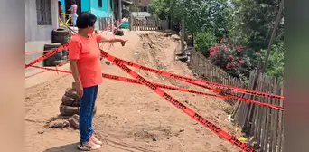 Villa El Salvador: deslizamiento de arena pone en riesgo a más de 400 familias Villa El Salvador: deslizamiento de arena pone en riesgo a más de 400 familias