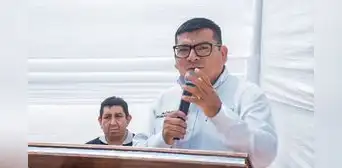La Libertad: PNP detiene al alcalde de Chao por el presunto delito de colusión agravada La Libertad: PNP detiene al alcalde de Chao por el presunto delito de colusión agravada