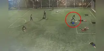 Ecuador: sujetos vestidos de militares matan a líder de organización criminal y a dos personas más mientras jugaban al fútbol Ecuador: sujetos vestidos de militares matan a líder de organización criminal y a dos personas más mientras jugaban al fútbol