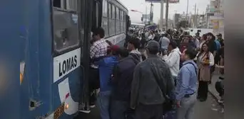 Gremios de transporte divididos y nuevos compromisos del Ejecutivo tras paro de transportistas en Lima y Callao