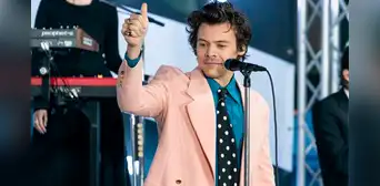 Harry Styles regresa a la música con su nuevo disco ‘Kiss All the Time. Disco, Occasionally’, que incluye 12 canciones inéditas Harry Styles regresa a la música con su nuevo disco ‘Kiss All the Time. Disco, Occasionally’, que incluye 12 canciones inéditas