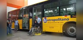 Pasaje gratis para acompañantes de personas con discapacidad severa: Congresita propone proyecto de ley para aliviar gasto de miles de familias Pasaje gratis para acompañantes de personas con discapacidad severa: Congresita propone proyecto de ley para aliviar gasto de miles de familias