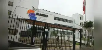 Sunedu reduce plazos del Registro de Grados y Títulos: trámites serán 100 % digitales y en menor plazo Sunedu reduce plazos del Registro de Grados y Títulos: trámites serán 100 % digitales y en menor plazo