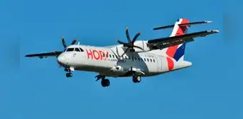 Desaparece un avión en Indonesia con 10 personas a bordo: autoridades inician búsqueda en zona montañosa Desaparece un avión en Indonesia con 10 personas a bordo: autoridades inician búsqueda en zona montañosa