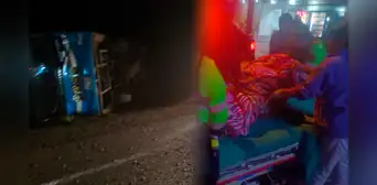 Adolescente de 12 años fallece tras volcadura de bus en Arequipa: conductor fue detenido Adolescente de 12 años fallece tras volcadura de bus en Arequipa: conductor fue detenido
