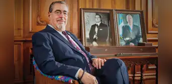 Bernardo Arévalo, presidente de Guatemala, decreta estado de sitio tras asesinato de 8 policías Bernardo Arévalo, presidente de Guatemala, decreta estado de sitio tras asesinato de 8 policías