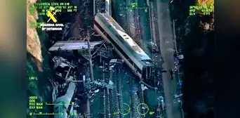 Descarrilamiento de dos trenes de alta velocidad en España deja al menos 43 muertos y 73 heridos, según actualización Descarrilamiento de dos trenes de alta velocidad en España deja al menos 43 muertos y 73 heridos, según actualización