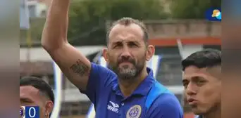 Hernán Barcos 'advierte' a los demás equipos de la Liga 1 tras debutar en FC Cajamarca: "Vamos a ir a buscar el campeonato" Hernán Barcos 'advierte' a los demás equipos de la Liga 1 tras debutar en FC Cajamarca: "Vamos a ir a buscar el campeonato"
