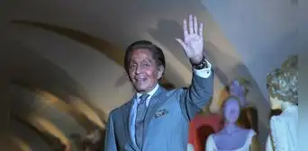 Alta costura y cine: Valentino y el documental 'El último emperador'