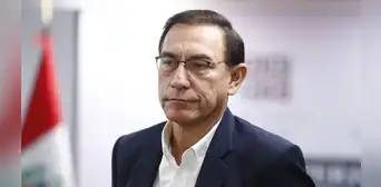 Martín Vizcarra es operado de urgencia por complicación renal en clínica de Lima Martín Vizcarra es operado de urgencia por complicación renal en clínica de Lima