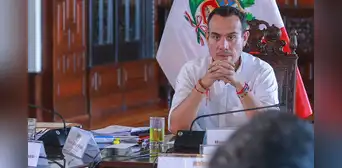 José Jerí pierde respaldo ciudadano: su aprobación cae a 33%, según el IEP José Jerí pierde respaldo ciudadano: su aprobación cae a 33%, según el IEP