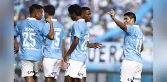 Sporting Cristal venció a la U. Católica de Ecuador en su amistoso de presentación por la Tarde Celeste Sporting Cristal venció a la U. Católica de Ecuador en su amistoso de presentación por la Tarde Celeste
