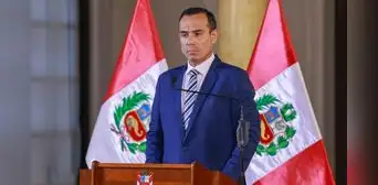 Fiscalía de la Nación citará esta semana a José Jerí por reunión con empresario: presidente podrá poner a disposición su celular