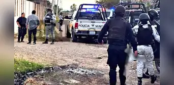 México: al menos 11 muertos y 12 heridos tras tiroteo en un campo de fútbol en Guanajuato México: al menos 11 muertos y 12 heridos tras tiroteo en un campo de fútbol en Guanajuato