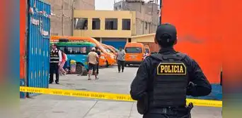 Balean 7 veces a dos choferes de la empresa de transporte El Mandarino en San Juan de Lurigancho Balean 7 veces a dos choferes de la empresa de transporte El Mandarino en San Juan de Lurigancho