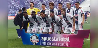 Alianza Lima confirma la baja de 2 futbolistas a horas de su debut ante Sport Huancayo por la Liga 1 2026 Alianza Lima confirma la baja de 2 futbolistas a horas de su debut ante Sport Huancayo por la Liga 1 2026