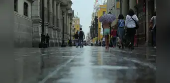 Garúas sorprenden en distritos de Lima en plena temporada de verano: fenómeno se prolongaría